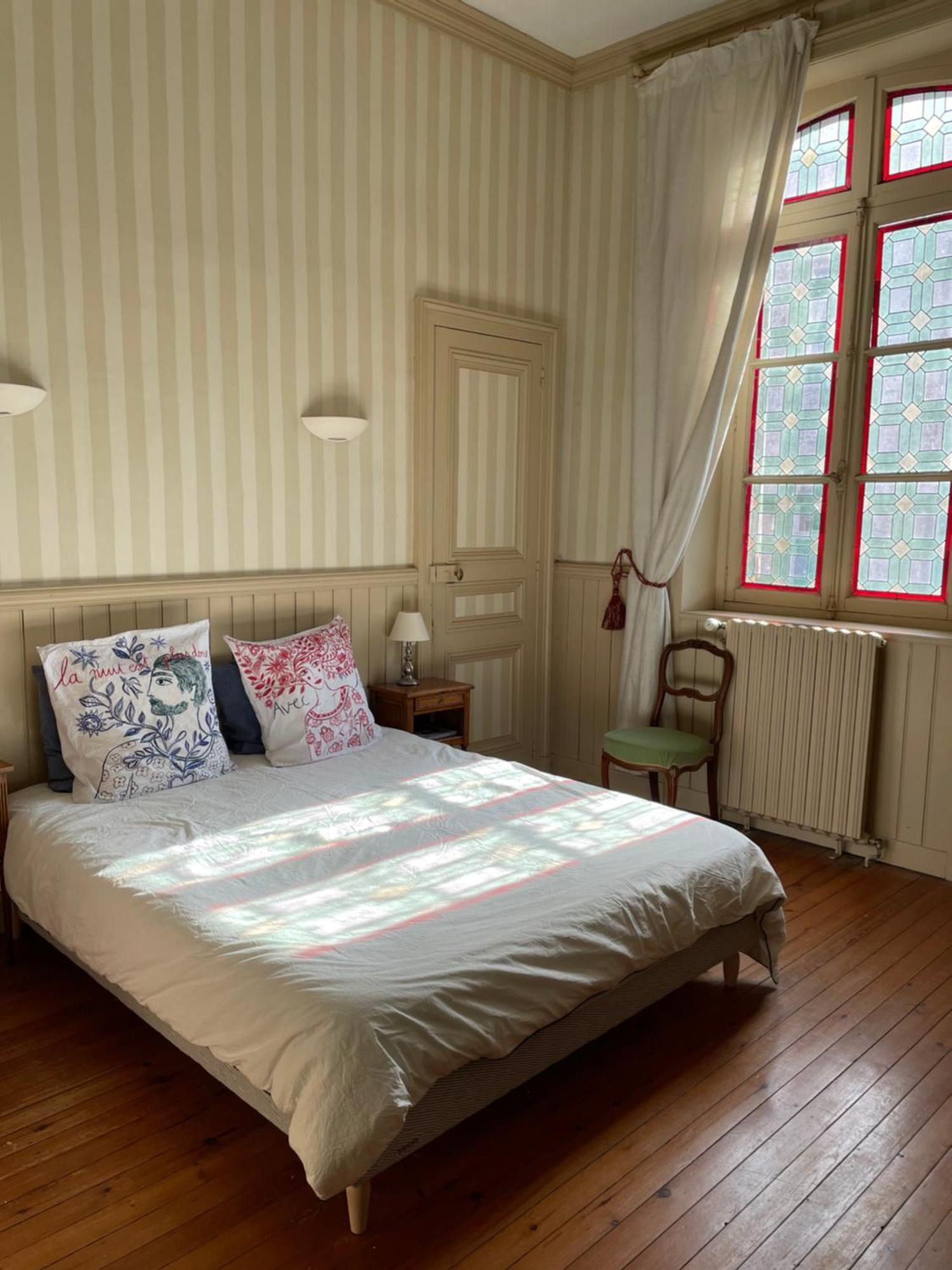 Le Jardin Du Clocheton, Jardin Et Parkings Prives, Centre Appartement