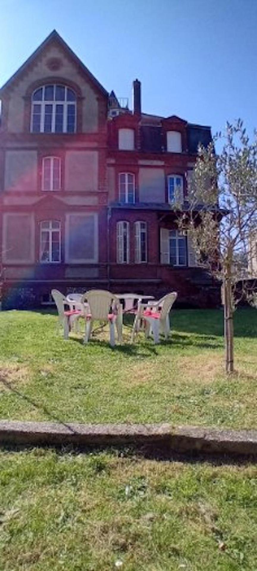 Le Jardin Du Clocheton, Jardin Et Parkings Prives, Centre Apartment
